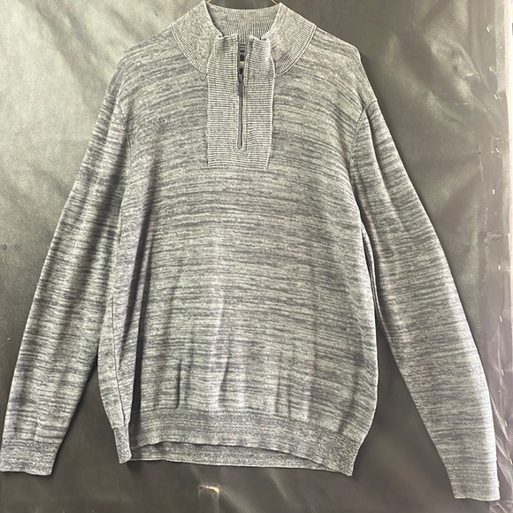 Alfani Quarter zip gray sweater!  Men’s Large - Picture 1 of 5